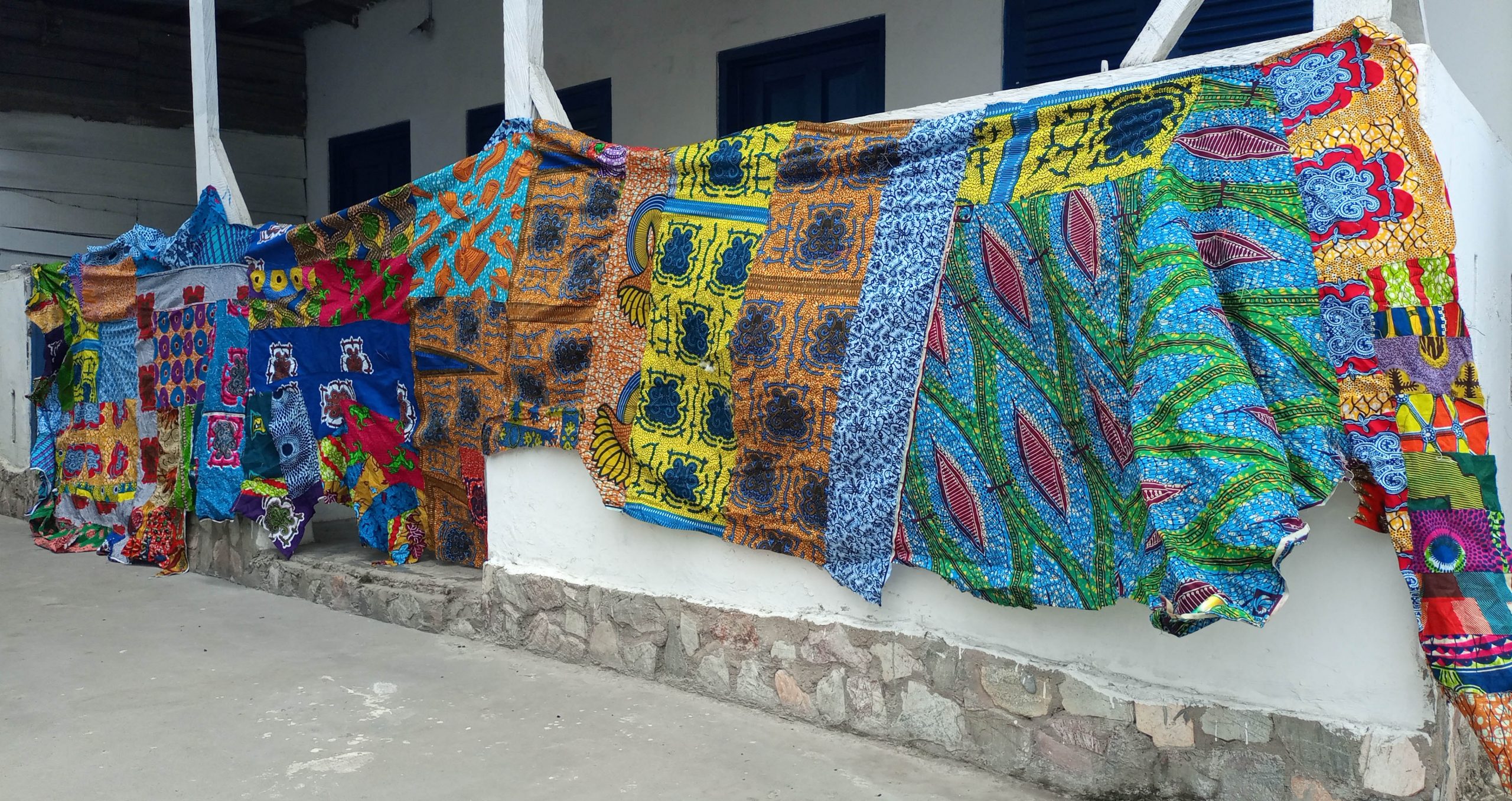 Wobole Kutuu Wokpe 2 (side view 2), 2018, 140inches x 60inches